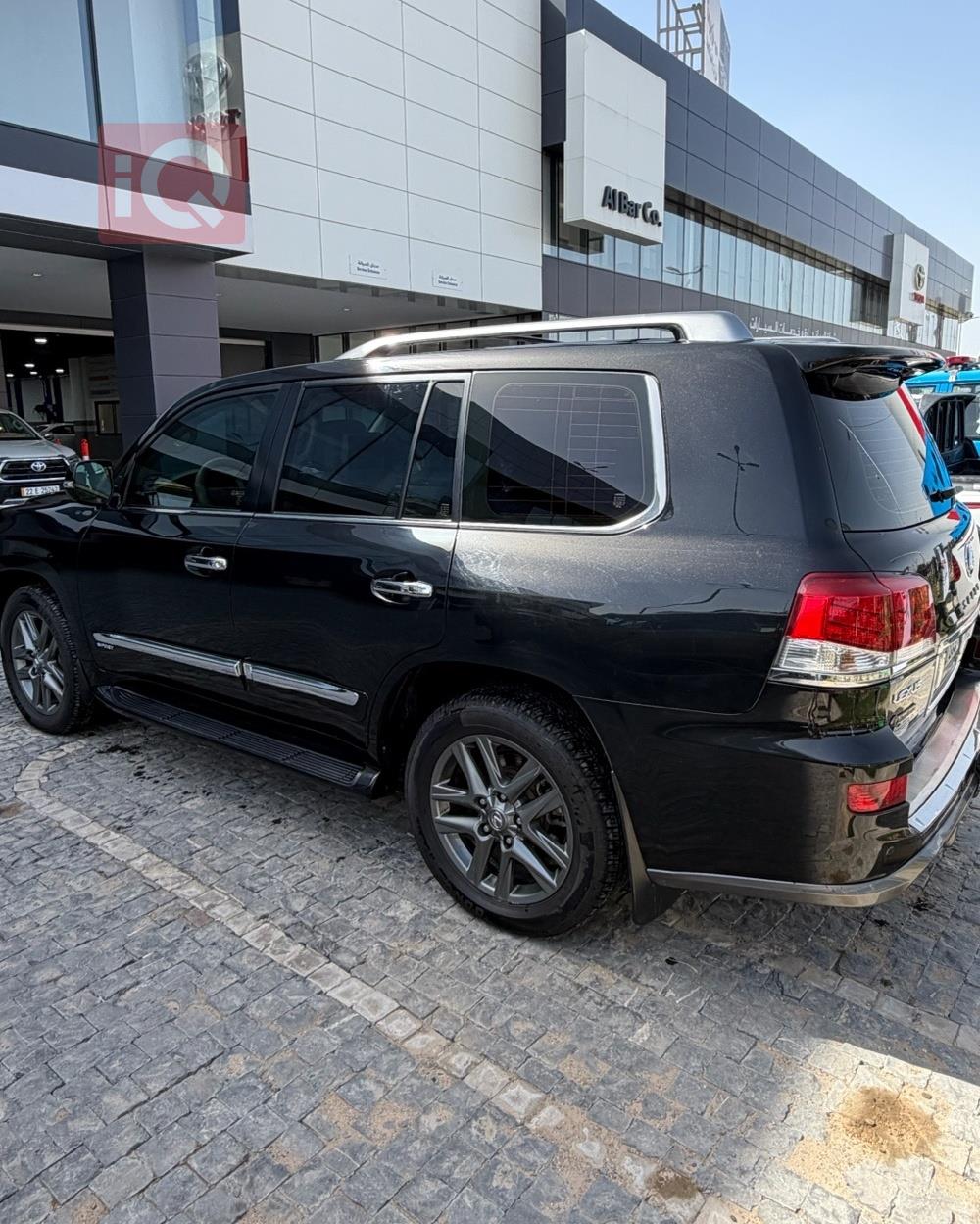 Lexus LX